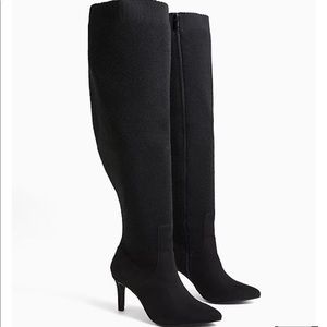 TORRID BLACK STRETCH OVER-THE-KNEE BOOT (11 WW) Wide Calf